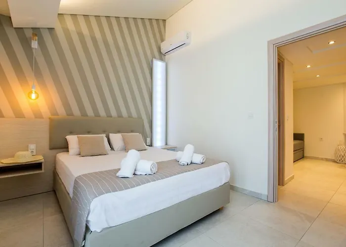 Estian Deluxe Apartamento *