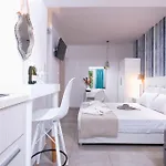 Estian Deluxe * يميناريا