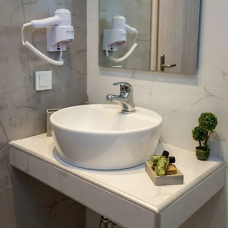 Estian Deluxe Limenaria (Thasos)